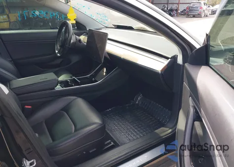 2019 Tesla Model 3 Long Range/Mid Range/Standard Range/Standard Range Plus from USA, damaged, VIN 5YJ3E1EA2KF296326